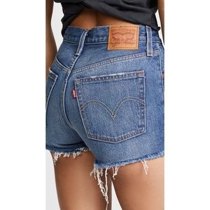 Levi’s 501 High Rise Shorts Distressed